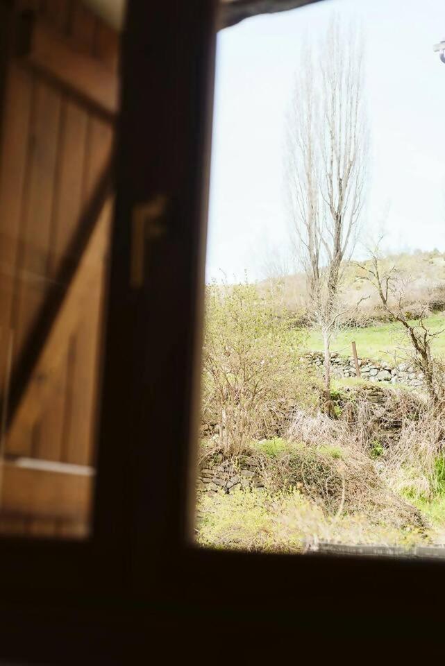 Cantal Sallent De Gallego Sencillo Y Acogedor ภายนอก รูปภาพ